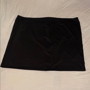 Merona Size 3 Black skirt